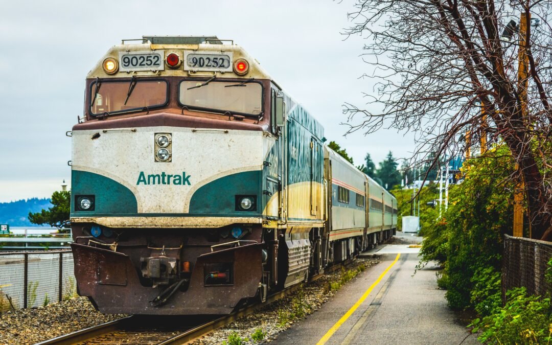 Amtrak Passengers Agree That This One Washington Route Needs To Make A Comeback