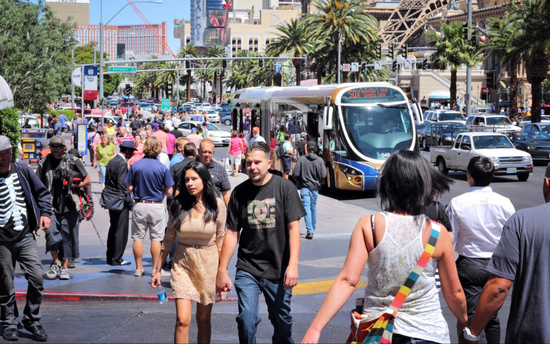 U.S. City’s Canada Tourism Decline Leaves Locals Struggling Financially